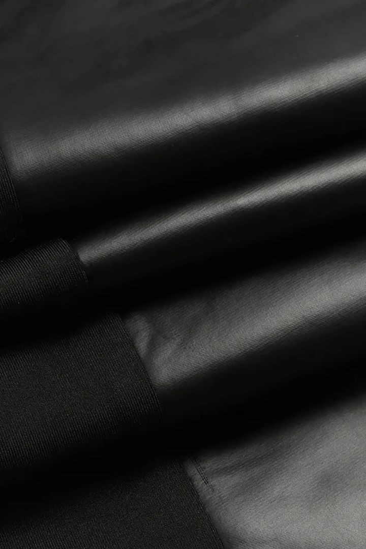 🌿Faux Leather Pants With Contrasting Trim And Zipper