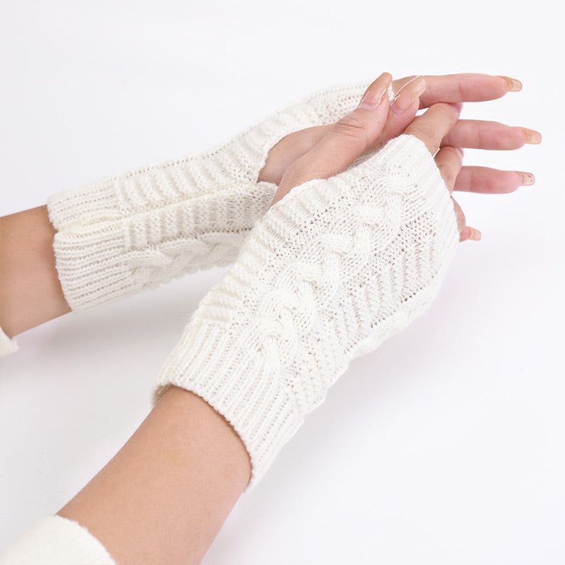 ❄️Autumn & Winter Knitted Half-Finger Gloves with Twisted Pattern🍂