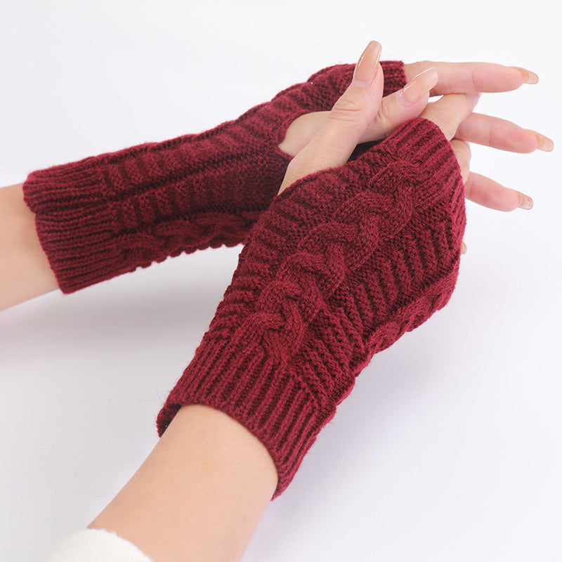 ❄️Autumn & Winter Knitted Half-Finger Gloves with Twisted Pattern🍂