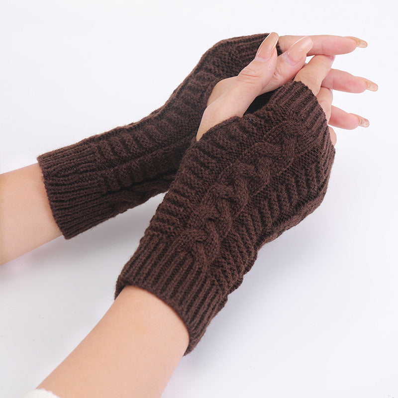 ❄️Autumn & Winter Knitted Half-Finger Gloves with Twisted Pattern🍂