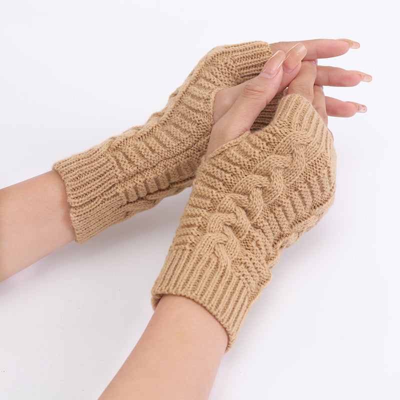 ❄️Autumn & Winter Knitted Half-Finger Gloves with Twisted Pattern🍂