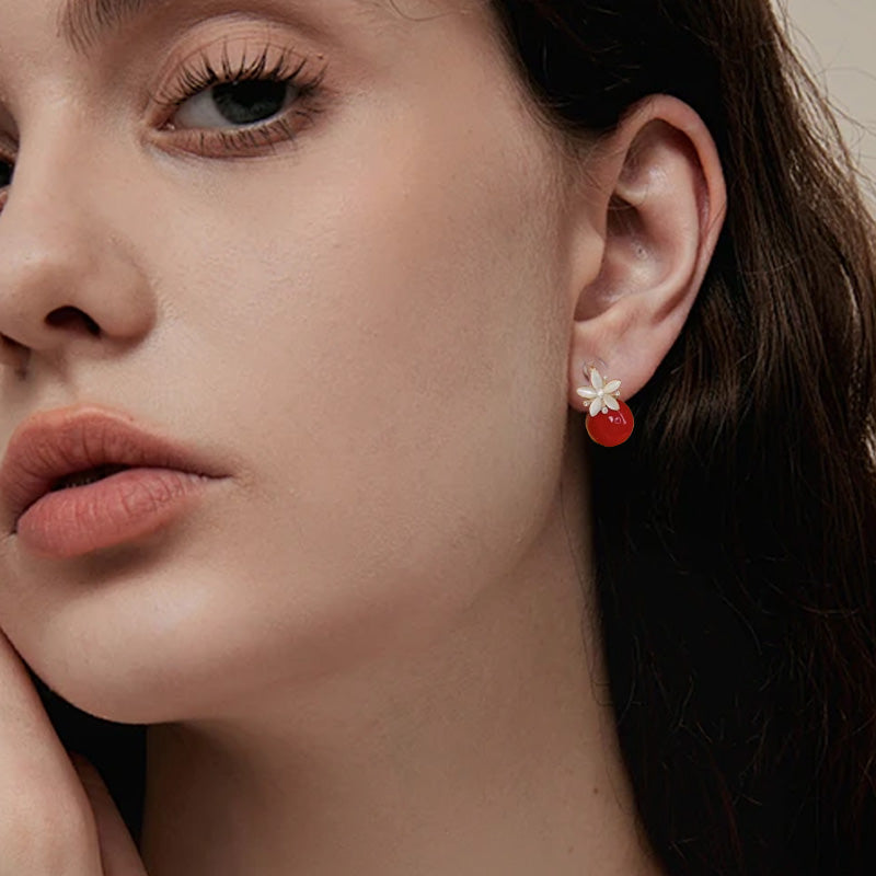 šDelicate Flower Pearl EarringsāØ
