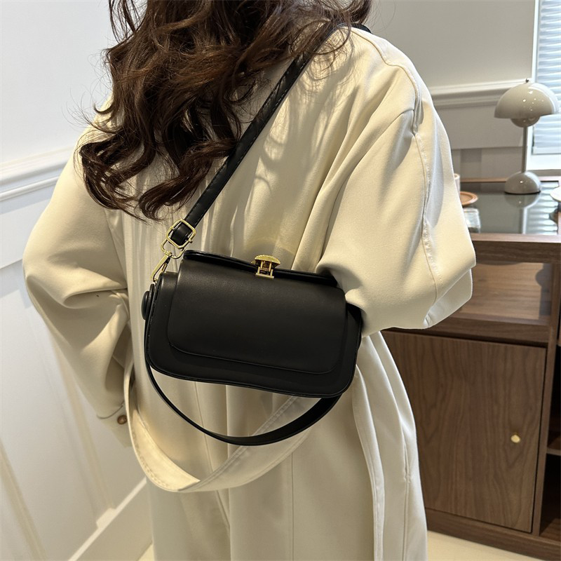 💕Women's Stylish & Versatile Shoulder Bag✨