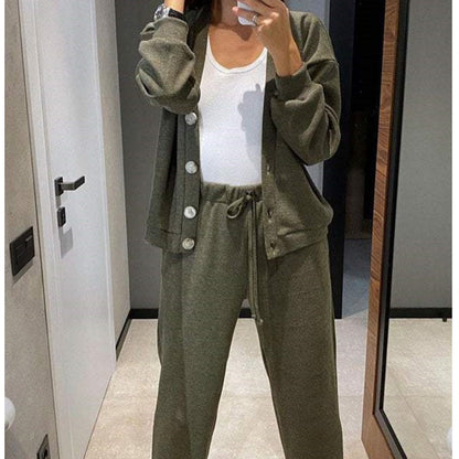 🍂Women's Knitted Buttoned Jacket and Pants Two-piece Set
