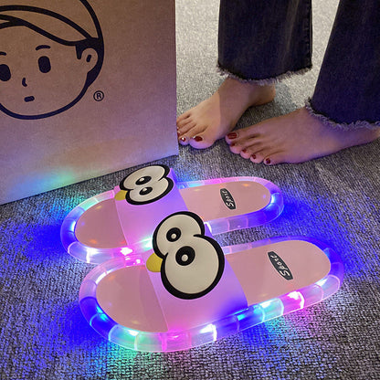 💥New arrival 60% OFF!⛱️👣Cute slippers with cartoon motifs that glow
