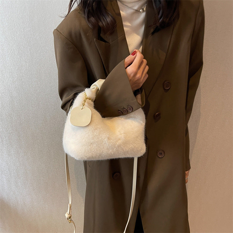 🎁Best Gift For Her💕 - New Fashion Trend Multifunctional Skin-Friendly Faux Fur Bag
