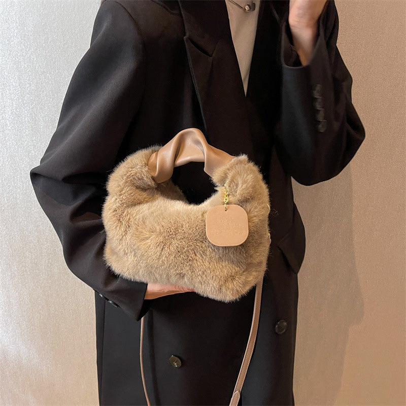 🎁Best Gift For Her💕 - New Fashion Trend Multifunctional Skin-Friendly Faux Fur Bag