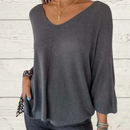 🔥Hot Sales - 49% OFF💕Women's Batwing Sleeve Solid Color V-Neck Knit Top
