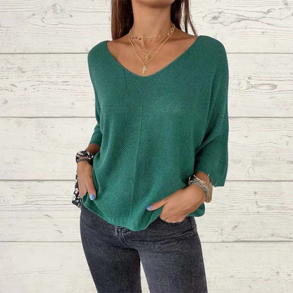 🔥Hot Sales - 49% OFF💕Women's Batwing Sleeve Solid Color V-Neck Knit Top
