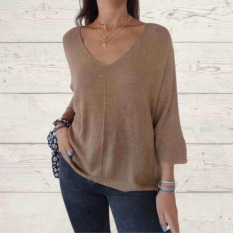 🔥Hot Sales - 49% OFF💕Women's Batwing Sleeve Solid Color V-Neck Knit Top