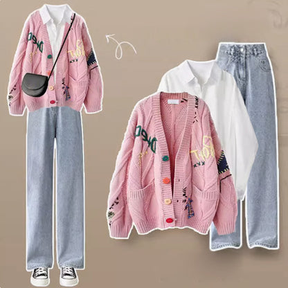 💥Limit Time 49% OFF✨Women's V-Neck Embroidered Sweater with Buttons