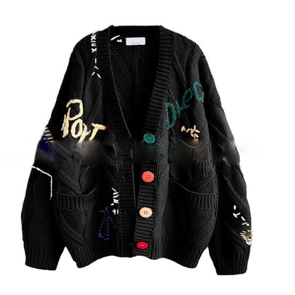 💥Limit Time 49% OFF✨Women's V-Neck Embroidered Sweater with Buttons