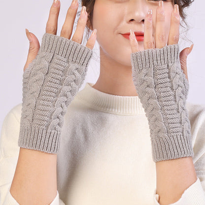❄️Autumn & Winter Knitted Half-Finger Gloves with Twisted Pattern🍂