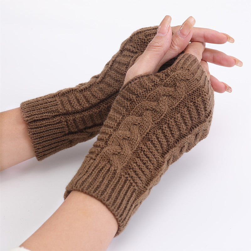 ❄️Autumn & Winter Knitted Half-Finger Gloves with Twisted Pattern🍂