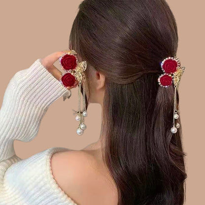 🌹Elegant Velvet Rose Hair Clip with Pearls✨