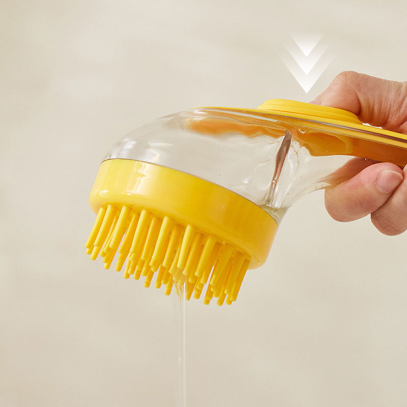 🐶Pet Bath Brush with Long Handle & Shampoo Dispenser🌿