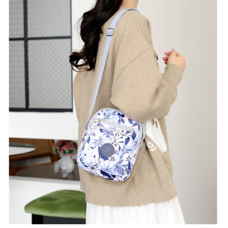 ✨Hot Sale 49% OFF✨Fashionable Lightweight Bag with Multi-pocket Design👜