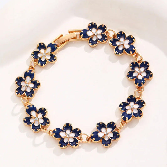 ✨Women's Vintage Elegance Floral Bracelet🏵️