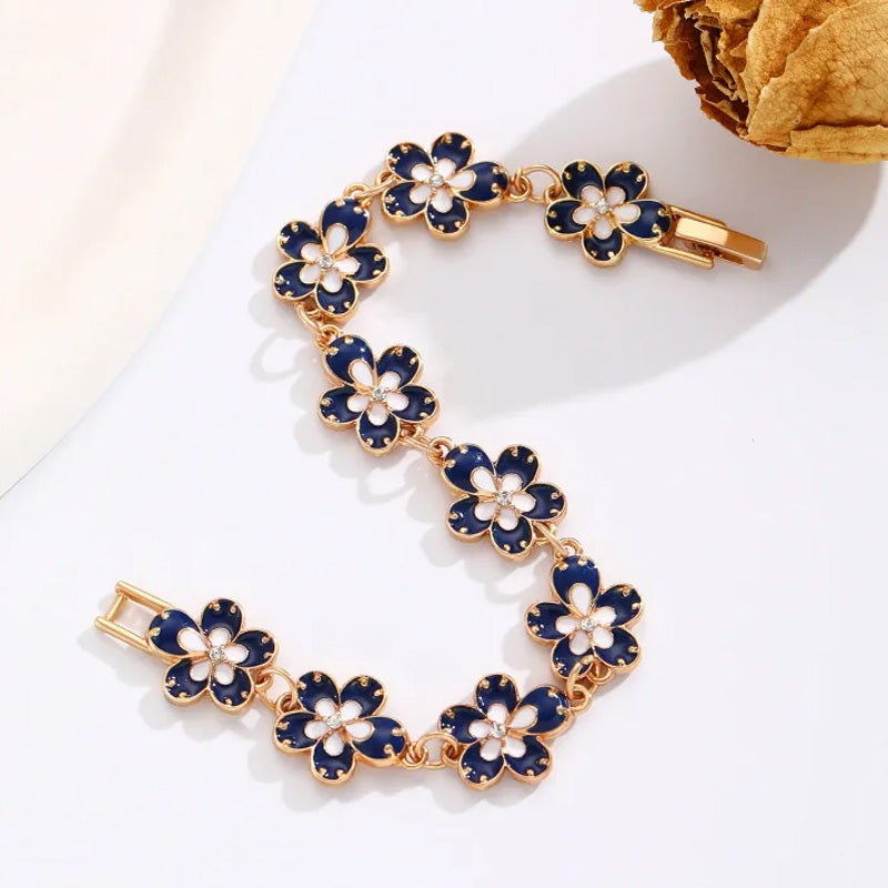 ✨Women's Vintage Elegance Floral Bracelet🏵️