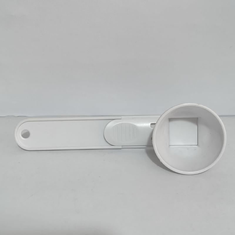 Multifunctional Protein Powder Scoop with Funnel