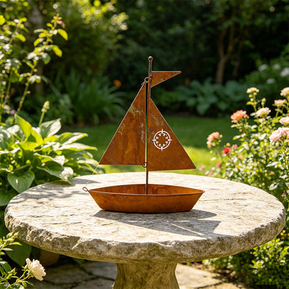 ⛵ 49% OFF NOW! 🌱 Rustic Sailboat Metal Planter – Handcrafted, weather-resistant & perfect for succulents, herbs or flowers – charming garden or shelf decor 🏡