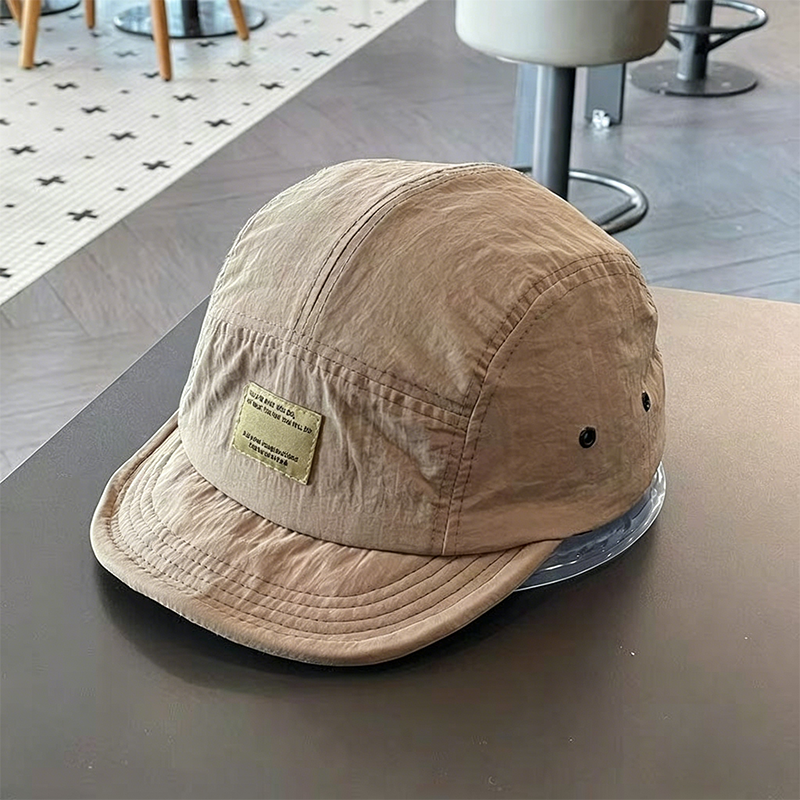 Short Brim Packable Cap – 5-Panel Urban Hat, Lightweight Crinkle Fabric, Foldable & Soft Top, Casual Streetwear Unisex