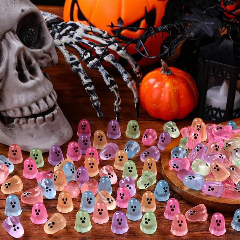 👻 Cute Halloween Ghost Decorations